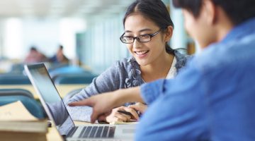 China Educational Technology: A Conversation with Curtis J. Bonk, Mimi Miyoung Lee, Thomas C. Reeves, and Thomas H. Reynolds